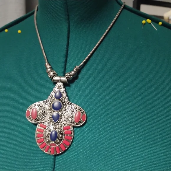 Silver Pendant Necklace with Blue & Coral Red Accents NEW - Picture 14 of 14